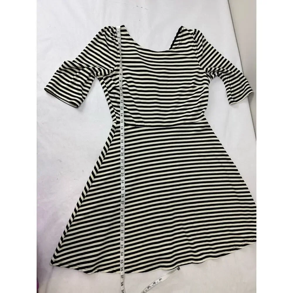 Pixley Kathy Dress Black & Cream Stripes Stretch A-Line Fit & Flare V-Back Large